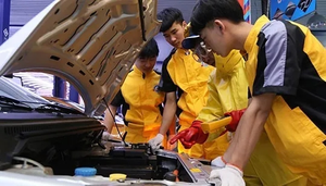 新能源汽车维修